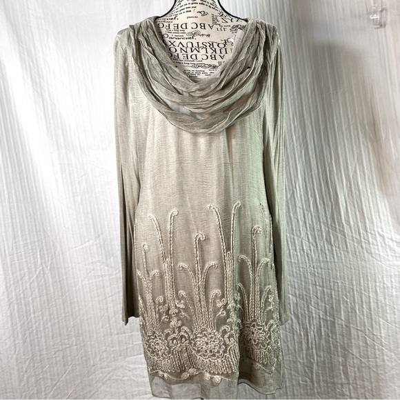 Soft Surroundings NWT sz L Silk Beaux Arts Tunic Taupe - Picture 3 of 13